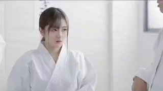 乒乓球最新赛事消息圈中小明星被导演安排深夜试戏！被无套内射！【完整版56分钟已上传下面